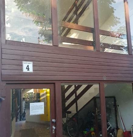Lotti Apartman Кишкунхалаш Экстерьер фото